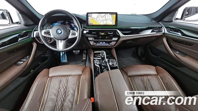 BMW 5 Series (G30) id 2863173 из Кореи 17