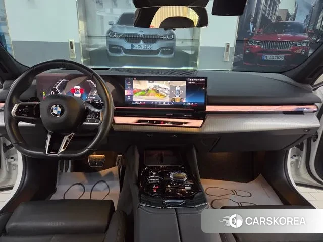 BMW 5 Series (G60) id 3629401 из Кореи 16