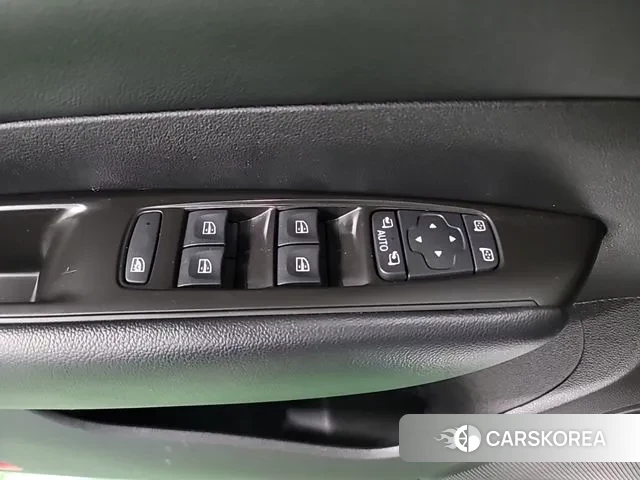 Renault Korea (Samsung) SM6 id 3024359 из Кореи 17