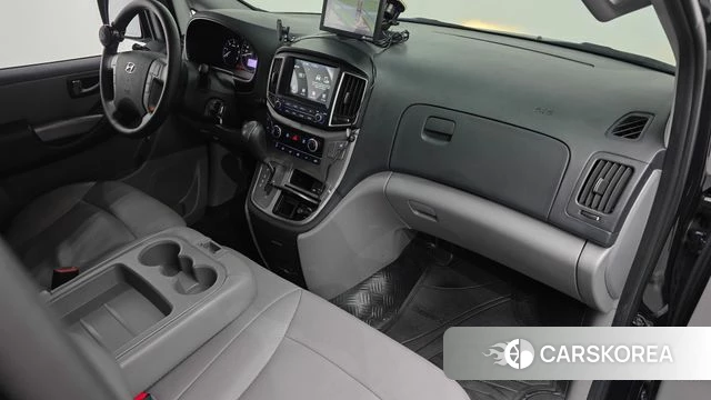 Hyundai The New Grand Starex id 3843839 из Кореи 17