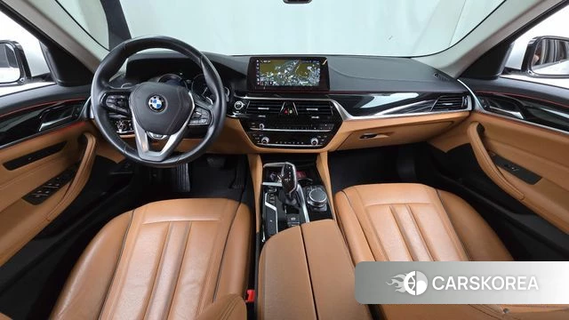 BMW 5 Series (G30) id 4520854 из Кореи 29