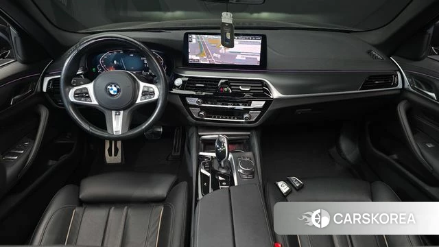 BMW 5 Series (G30) id 3877541 из Кореи 17