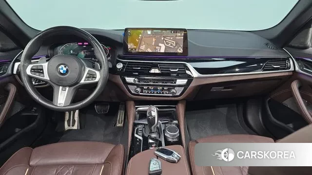 BMW 5 Series (G30) id 3518991 из Кореи 17