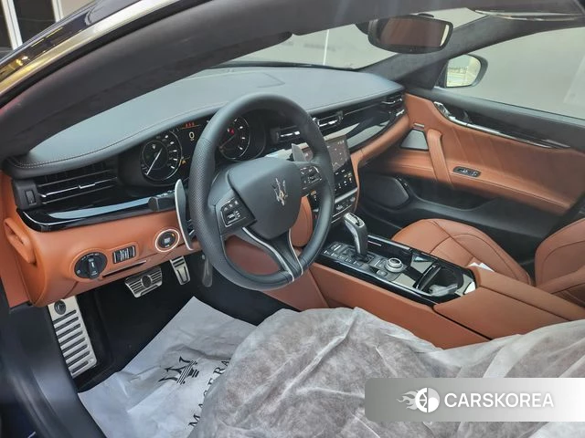 Maserati Quattroporte id 4863313 из Кореи 17