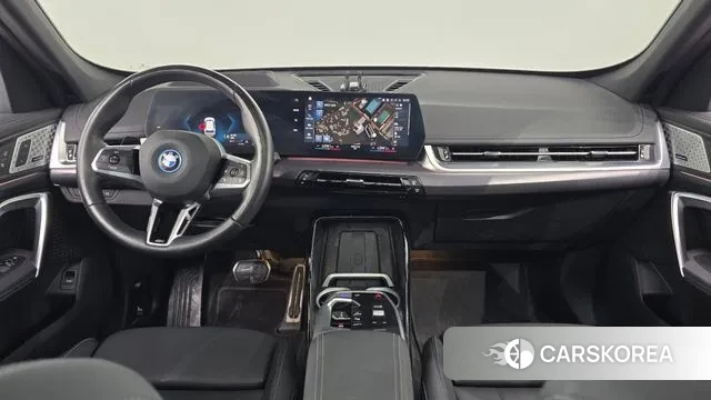 BMW iX1 (U11) id 3426662 из Кореи 17