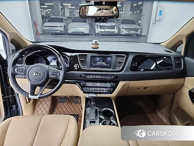 Kia The New Carnival id 4310961 из Кореи 17