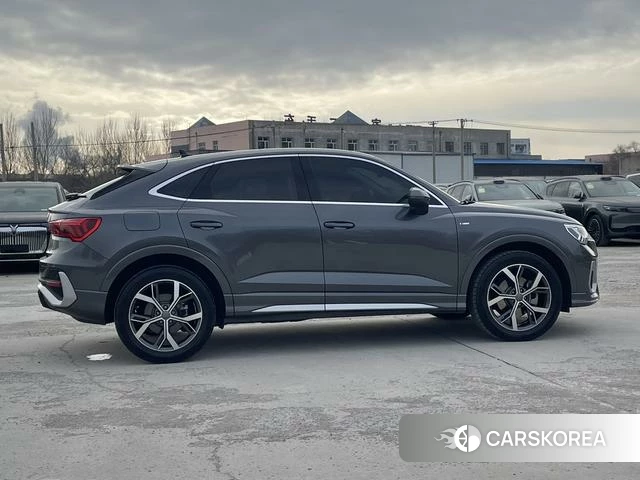 Audi Q3 Sportback id 4258594 из Китая 23