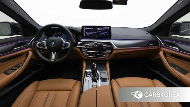 BMW 5 Series (G30) id 4337669 из Кореи 17
