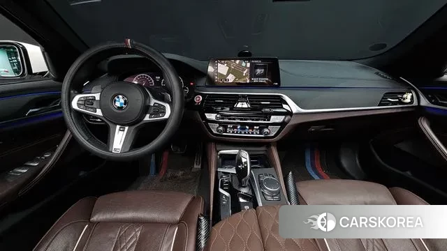 BMW 5 Series (G30) id 3622147 из Кореи 17