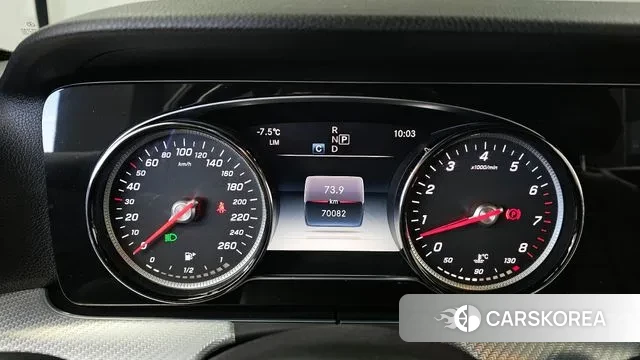 Mercedes-Benz E-Class W213 id 3601806 из Кореи 17