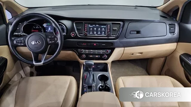 Kia The New Carnival id 3617350 из Кореи 17