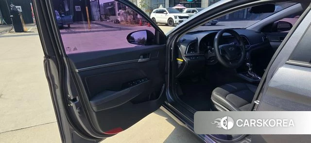 Hyundai Avante AD id 3824944 из Кореи 17