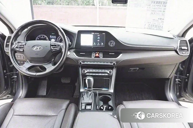 Hyundai Grandeur IG id 3024721 из Кореи 17