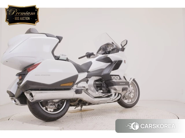 Проданный Honda GL1800 TOUR DCT 2026 из Японии, фото 5