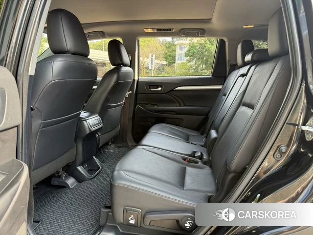 Toyota Highlander id 4278239 из Китая 13