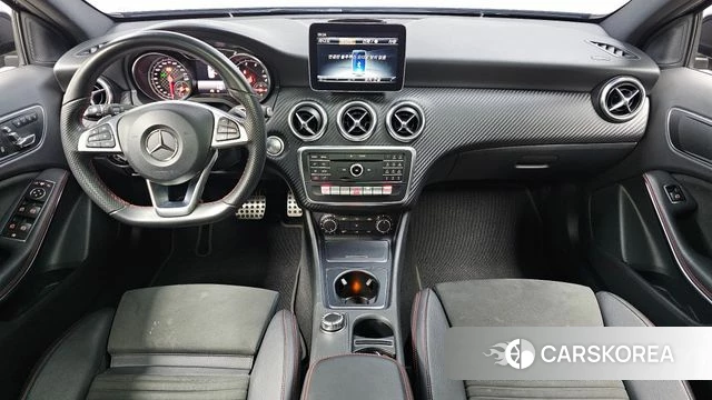 Mercedes-Benz A-Class W176 id 4020638 из Кореи 17