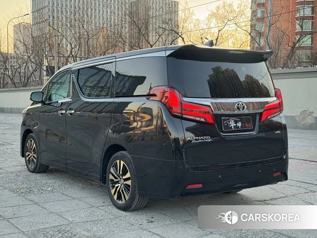 Toyota Elfa id 4257538 из Китая 23