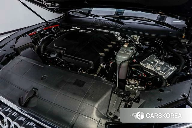 Audi A7L id 4273498 из Китая 31