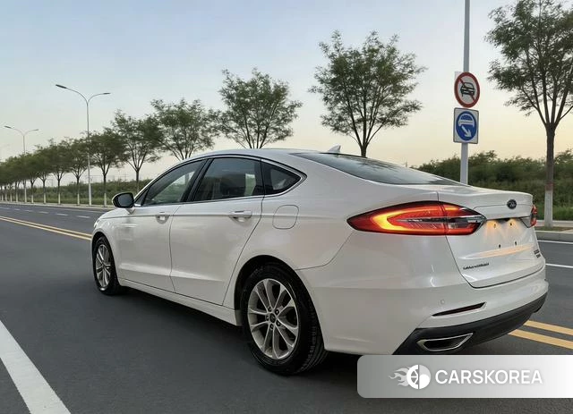 Ford Mondeo id 4241298 из Китая 7