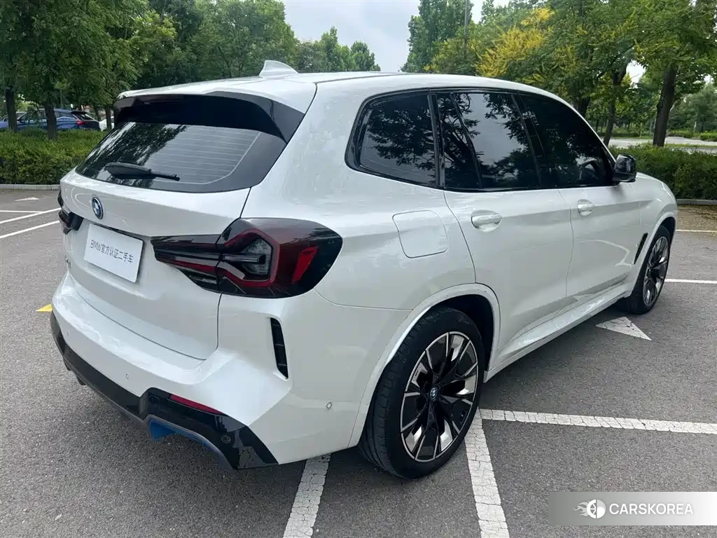 BMW iX3 id 4553785 из Китая 11