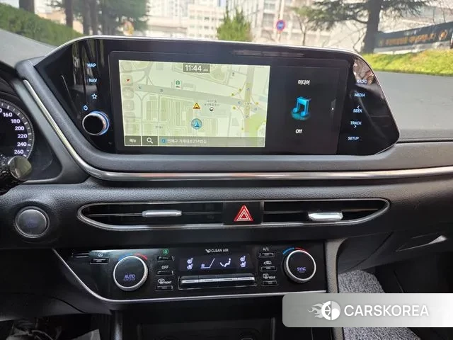 Hyundai Sonata (DN8) id 3772820 из Кореи 17