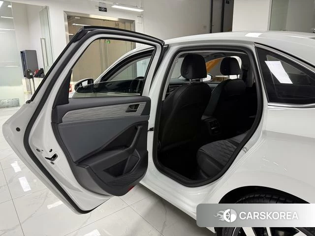 Volkswagen Sagitar id 4264198 из Китая 16