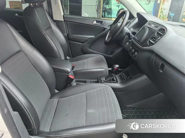 Volkswagen Tiguan id 4207983 из Китая 23