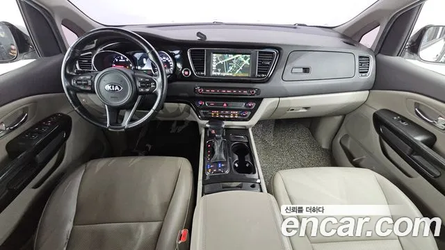 Kia All New Carnival id 2798185 из Кореи 17