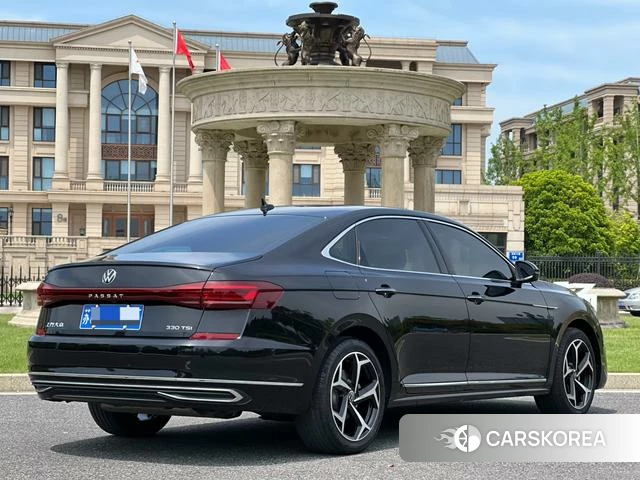 Volkswagen Passat id 4273088 из Китая 18
