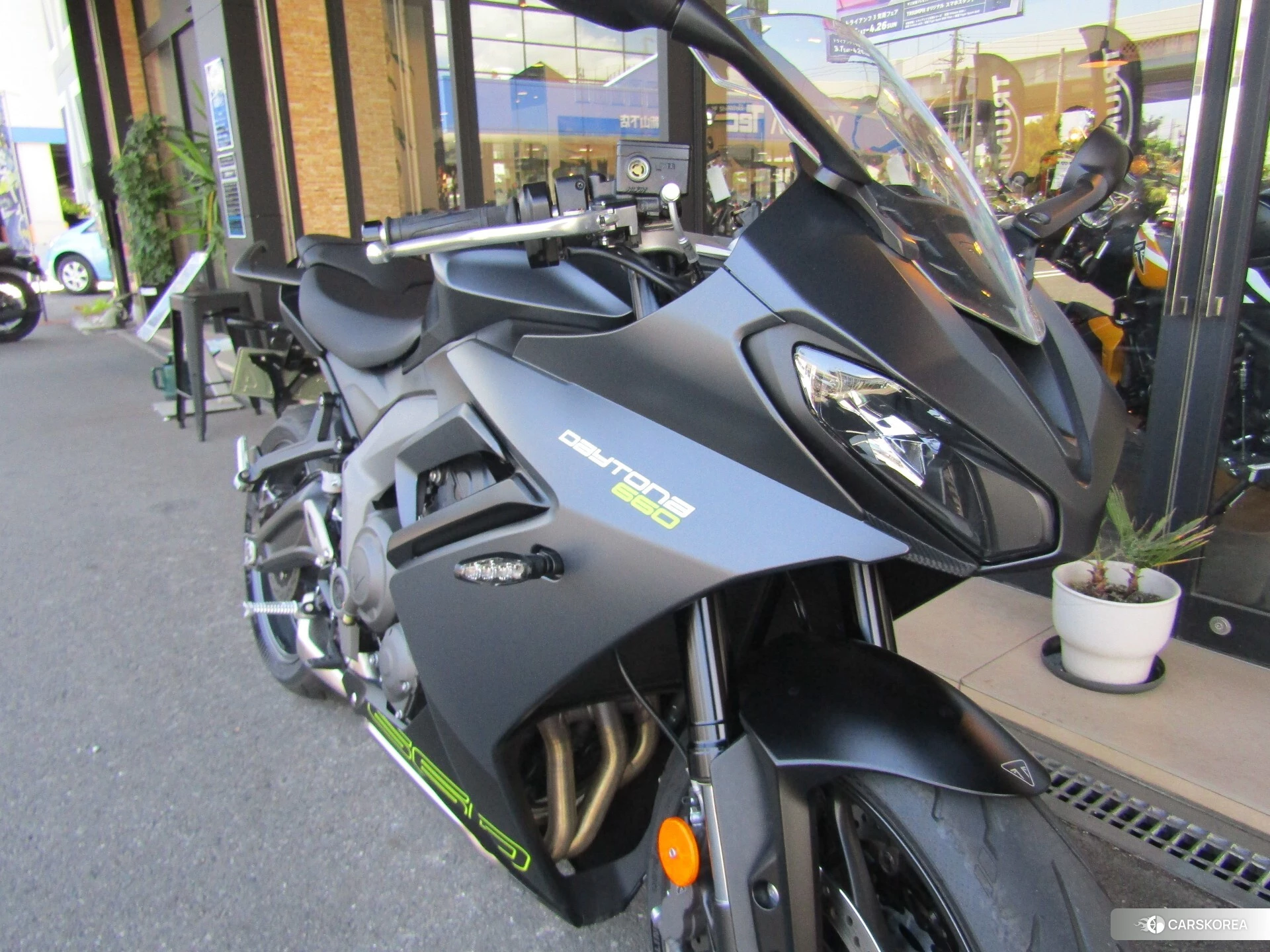 Triumph DAYTONA 660 id 4320221 из Японии 7