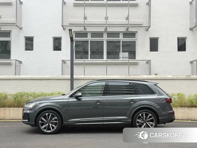Audi Q7 id 4298000 из Китая 15