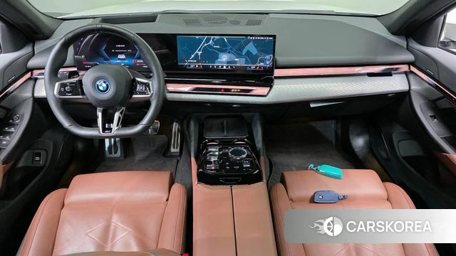 BMW i5 (G60) id 4017289 из Кореи 17