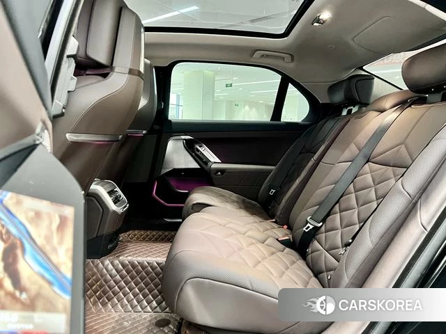 BMW 7 series id 4276653 из Китая 7