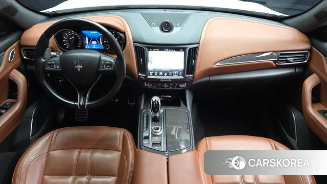Maserati Levante id 4563232 из Кореи 17
