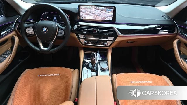 BMW 5 Series (G30) id 4433942 из Кореи 30