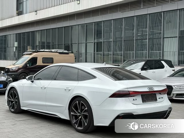 Audi A7 id 4290461 из Китая 10