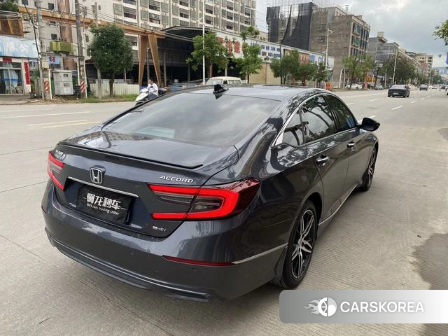 Honda Accord id 4353520 из Китая 7