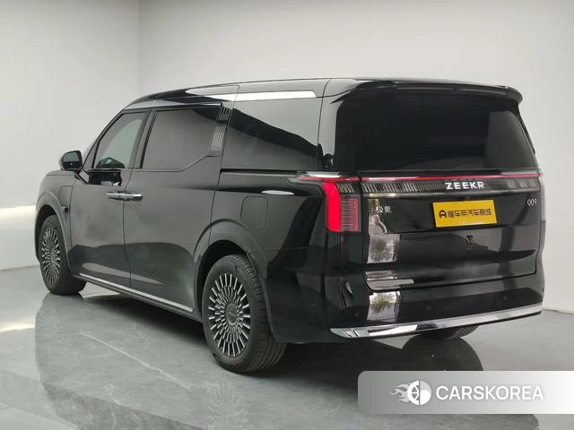 Extremely krypton ZEEKR 009 id 3983263 из Китая 17