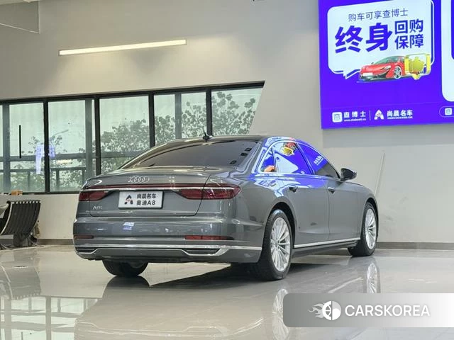 Audi A8 id 4392056 из Китая 14