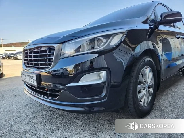 Kia The New Carnival id 3643784 из Кореи 17