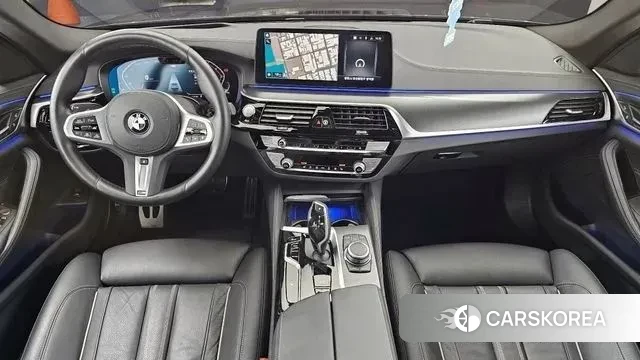 BMW 5 Series (G30) id 3659943 из Кореи 17