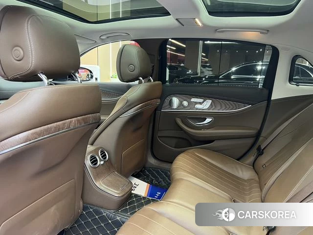 Mercedes-Benz E-class id 4265365 из Китая 13