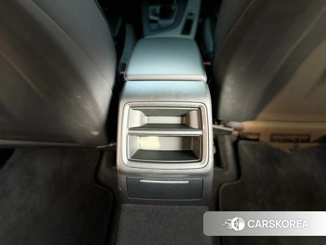 Audi A4L id 4313718 из Китая 23