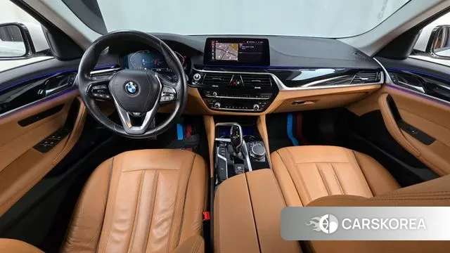 BMW 5 Series (G30) id 3587992 из Кореи 17