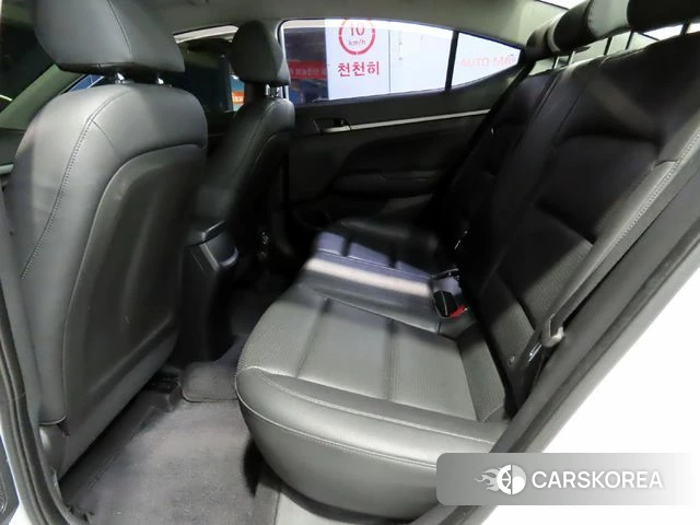 Hyundai Avante AD id 4363353 из Кореи 17