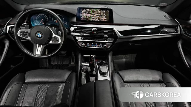 BMW 5 Series (G30) id 4225276 из Кореи 29