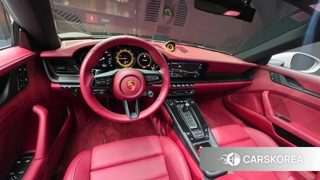 Porsche 911(992) id 4223795 из Кореи 27