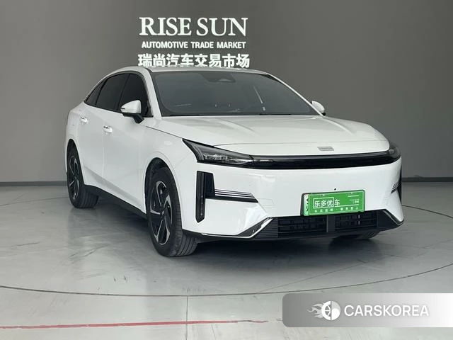Geely Galaxy Galaxy L6 id 4240912 из Китая 13