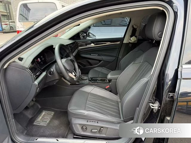 Volkswagen Passat id 4359543 из Китая 7
