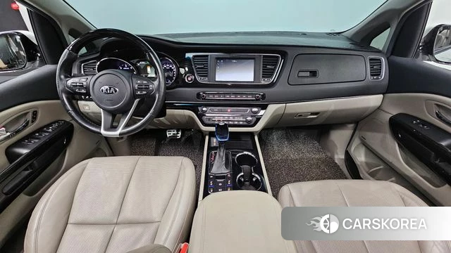 Kia The New Carnival id 4197104 из Кореи 17